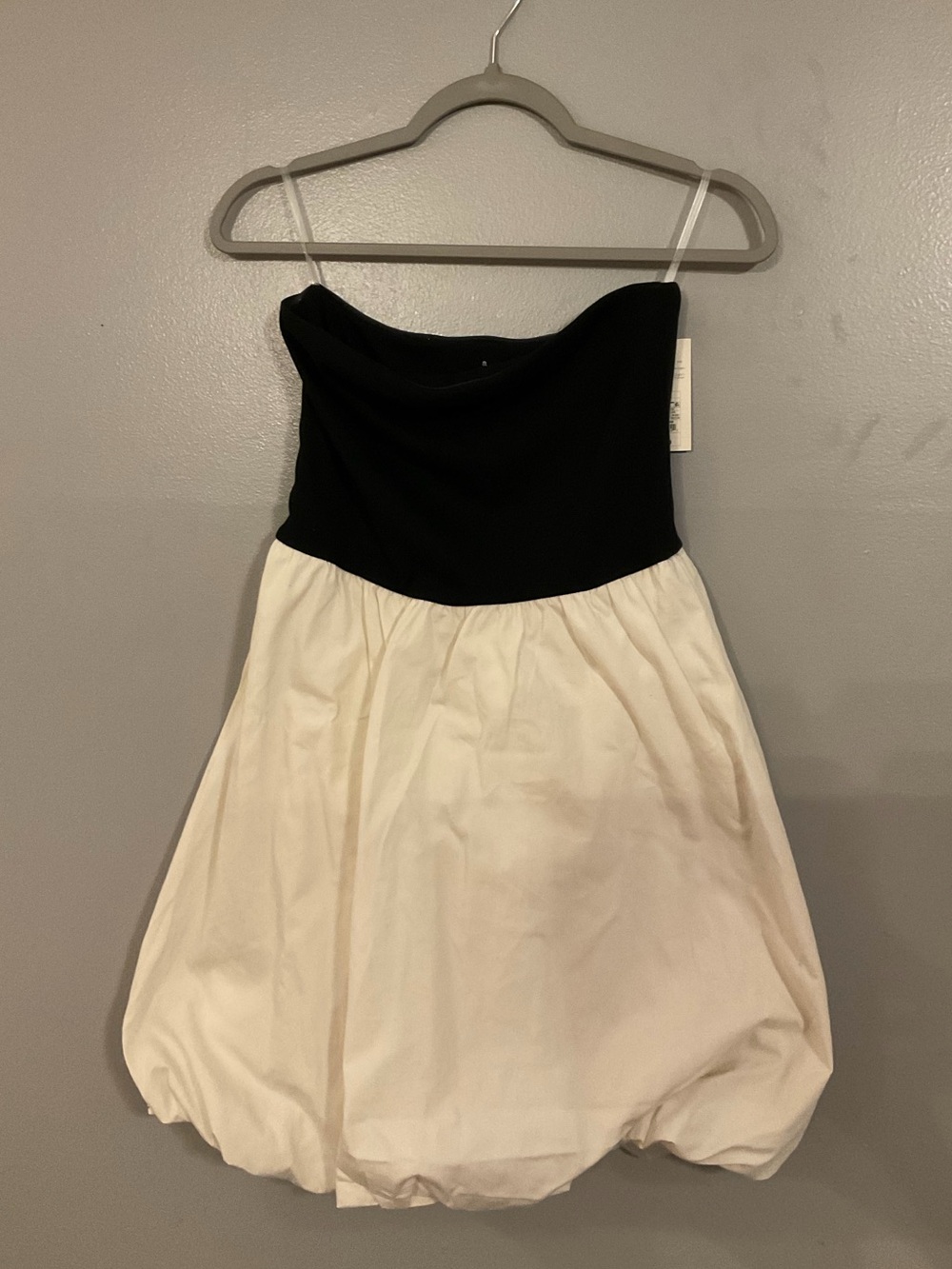 Black White Bubble Hem Strapless Dress - Picture 2 of 4